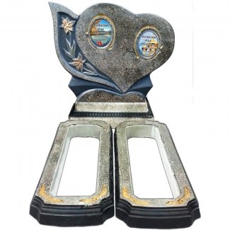 Двойной памятник из мраморной крошки № 42 «Сердце» Двойной памятник из мраморной крошки № 42 «Сердце»